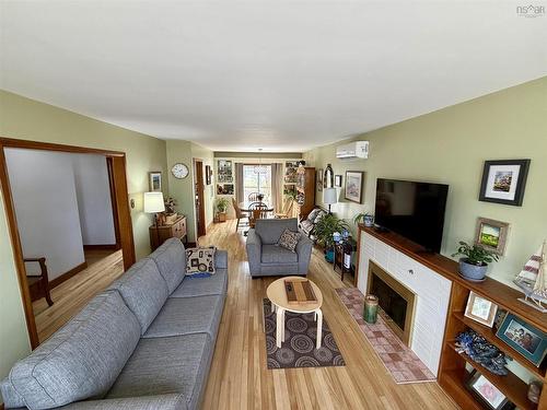 80 Roosevelt Avenue, Truro, NS 