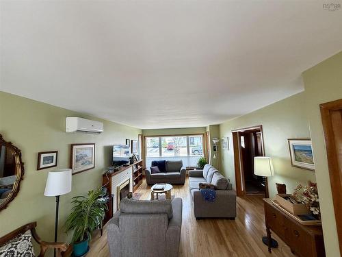 80 Roosevelt Avenue, Truro, NS 