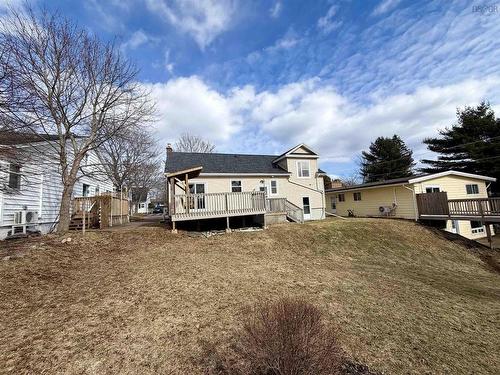 80 Roosevelt Avenue, Truro, NS 