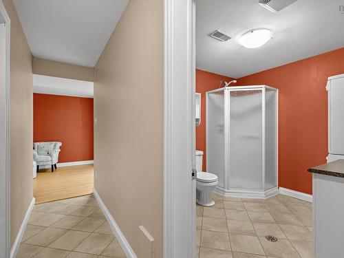 32 Garden Court Terrace, Dartmouth, NS - Indoor Photo Showing Bathroom