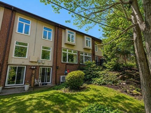 32 Garden Court Terrace, Dartmouth, NS - Outdoor
