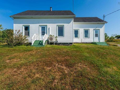 1900 Highway 1, Church Point, NS 