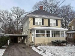 22 Caldwell Avenue  Kentville, NS B4N 2C6