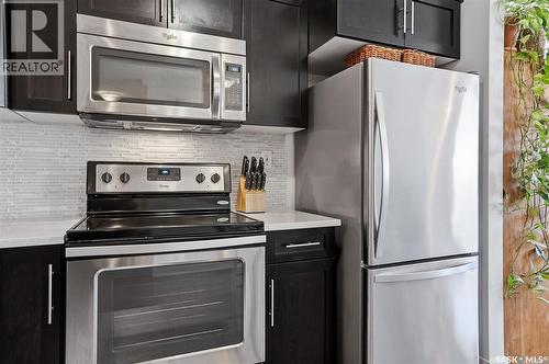 343 620 Cornish Road, Saskatoon, SK - Indoor Photo Showing Kitchen With Stainless Steel Kitchen