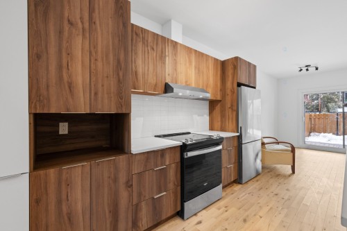 Kitchen - 6635 Rue D'Iberville, Montréal (Rosemont/La Petite-Patrie), QC - Indoor Photo Showing Kitchen