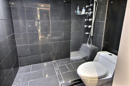 Bathroom - 72 8E Avenue E., Amos, QC - Indoor Photo Showing Bathroom