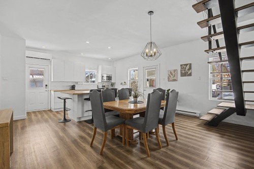 Salle à manger - 16 Rue St-Georges, Chambly, QC - Indoor Photo Showing Dining Room