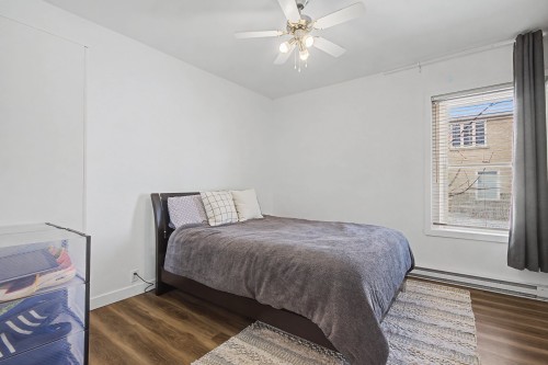 Chambre à coucher principale - 16 Rue St-Georges, Chambly, QC - Indoor Photo Showing Bedroom