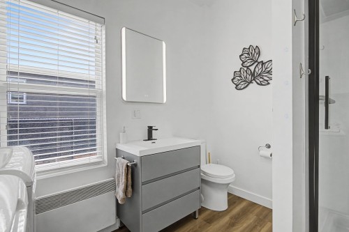 Autre - 16 Rue St-Georges, Chambly, QC - Indoor Photo Showing Bathroom