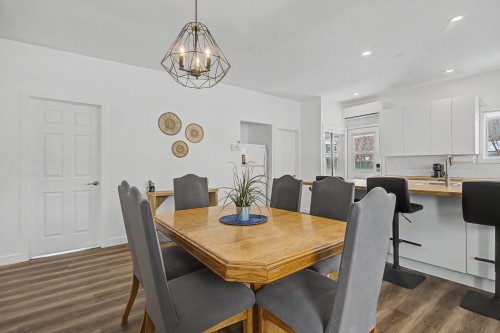 Salle à manger - 16 Rue St-Georges, Chambly, QC - Indoor Photo Showing Dining Room