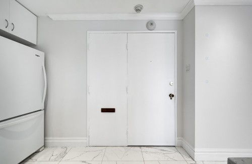 Hall d'entrée/Vestibule - 509-5720 Boul. Cavendish, Côte-Saint-Luc, QC - Indoor Photo Showing Other Room