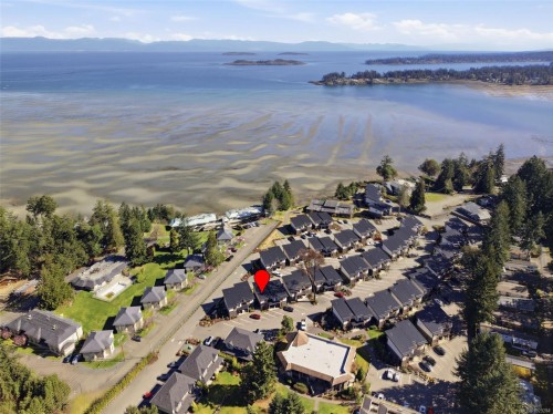 9-1175 RESORT Dr  Parksville, BC V9P 2E3