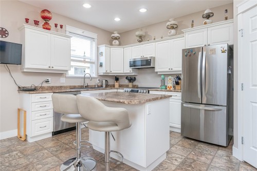 1-3085 Sherman Rd, Duncan, BC 