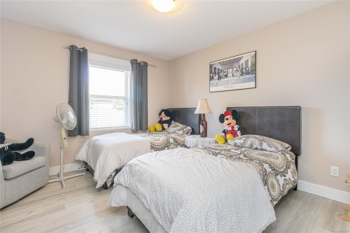 1-3085 Sherman Rd, Duncan, BC 