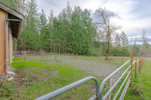 4935 Langtry Rd, Duncan, BC 