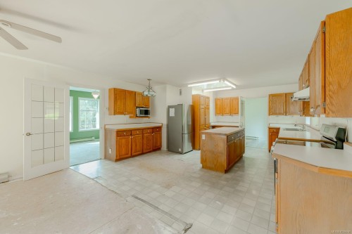 4935 Langtry Rd, Duncan, BC 