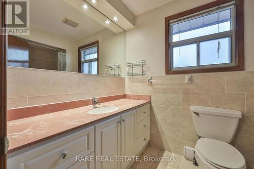 2348 Denise Road, Mississauga, ON - Indoor Photo Showing Bathroom