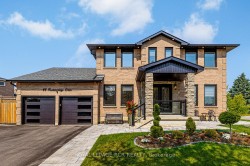 44 Fountainbridge Drive Caledon, ON L7E 1N4