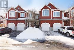 62 EVELYN POWERS PRIVATE  Ottawa, ON K2S 0E1