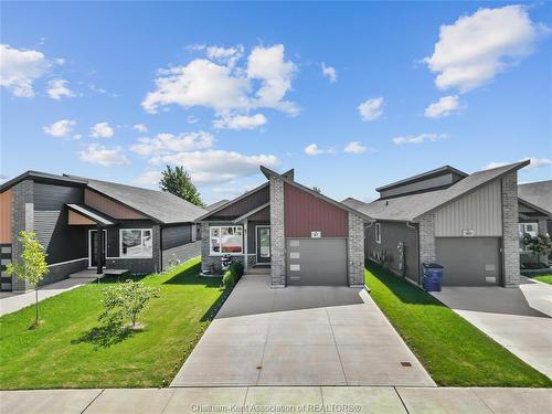 97 Moonstone Crescent  Chatham, ON N7M 0S2