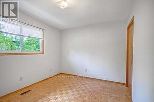 100 Antigua Road, Mississauga, ON - Indoor Photo Showing Other Room