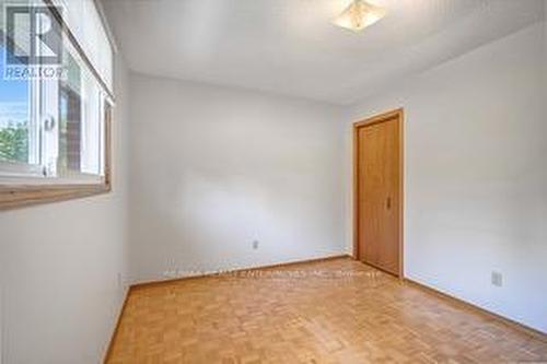 100 Antigua Road, Mississauga, ON - Indoor Photo Showing Other Room