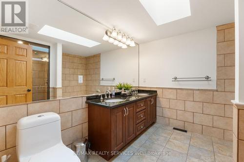 546 Conservation Drive, Brampton, ON - Indoor Photo Showing Bathroom