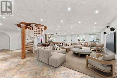546 Conservation Drive, Brampton, ON - Indoor