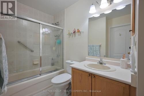 3077 Caulfield Crescent, Mississauga, ON - Indoor Photo Showing Bathroom