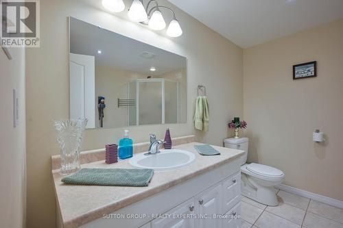 3077 Caulfield Crescent, Mississauga, ON - Indoor Photo Showing Bathroom