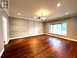 32 BELVEDERE DRIVE Oakville, ON L6L 4B6