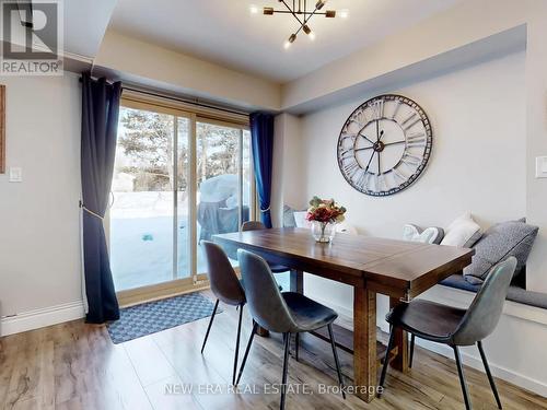 7189 Joliette Crescent, Mississauga, ON - Indoor Photo Showing Dining Room
