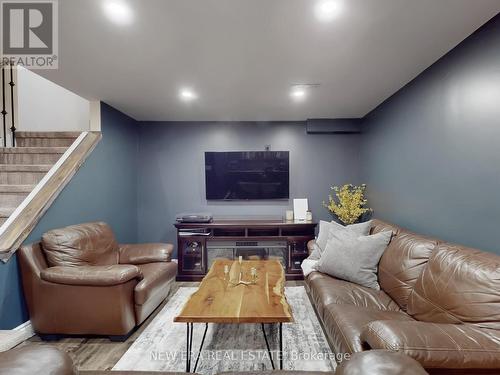 7189 Joliette Crescent, Mississauga, ON - Indoor Photo Showing Basement