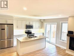 Great room with fireplace - 