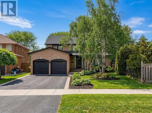 1324 BIRCHCLIFF DRIVE  Oakville, ON L6M 2A4