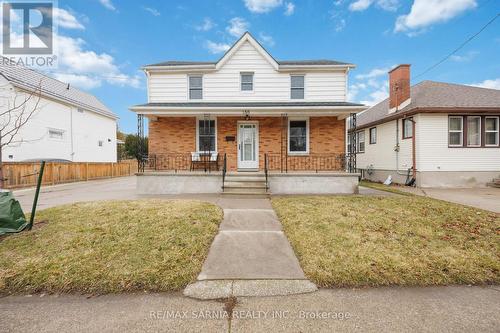 188 EUPHEMIA STREET N  Sarnia, ON N7T 6A5