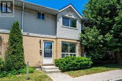 62 - 35 WATERMAN AVENUE London South (South R), ON N6C 5T8