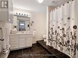 4 piece bathroom - 