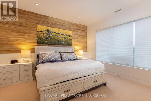 Full window wall - 401 - 77 Yates Street, St. Catharines (Downtown), ON - Indoor Photo Showing Bedroom