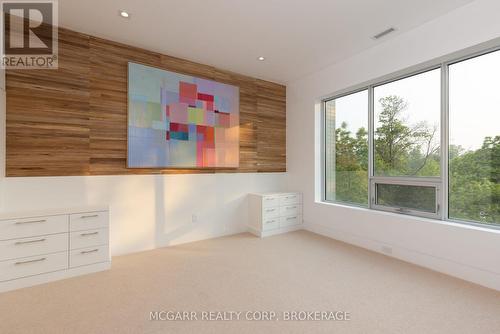 Primary suite - 401 - 77 Yates Street, St. Catharines (Downtown), ON - Indoor Photo Showing Other Room