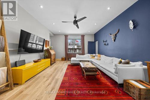 2691 Priscilla Street, Ottawa, ON - Indoor