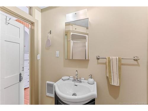 250 Holt'S Point Rd, Bocabec, NB 