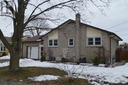 4 GEARIN STREET  Quinte West (Trenton Ward), ON K8V 3Y1