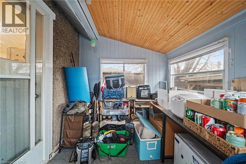 22 Agnes Street, Hamilton, ON -  With Exterior