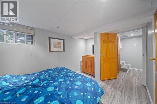 22 Agnes Street, Hamilton, ON - Indoor Photo Showing Bedroom