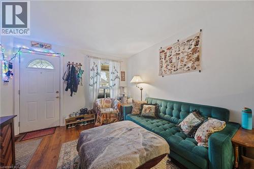 22 Agnes Street, Hamilton, ON - Indoor