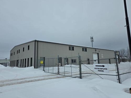905 Commerce Street S, Thunder Bay, ON 