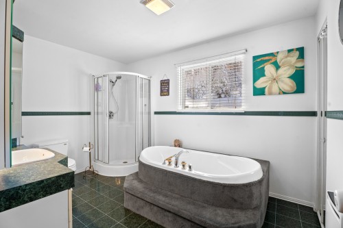 Salle de bains - 3402 Ch. Des Lacs, Mont-Blanc, QC - Indoor Photo Showing Bathroom