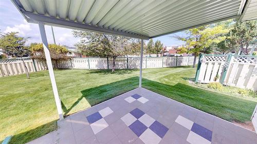 26-2375 1St Street, Cranbrook, BC - Outdoor With Deck Patio Veranda