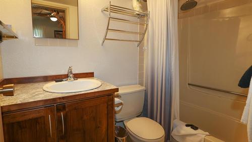 829-880 Northstar Drive, Kimberley, BC - Indoor Photo Showing Bathroom